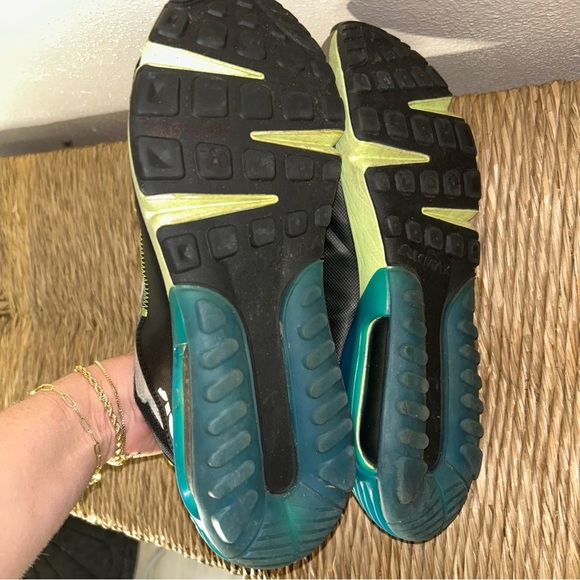 Nike air max 2090 Black and Neon Yellow Athletic Shoes main image 6